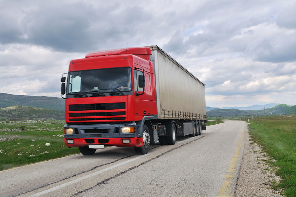 What Are 'Underride Truck Accidents' and Who's Liable for Them?